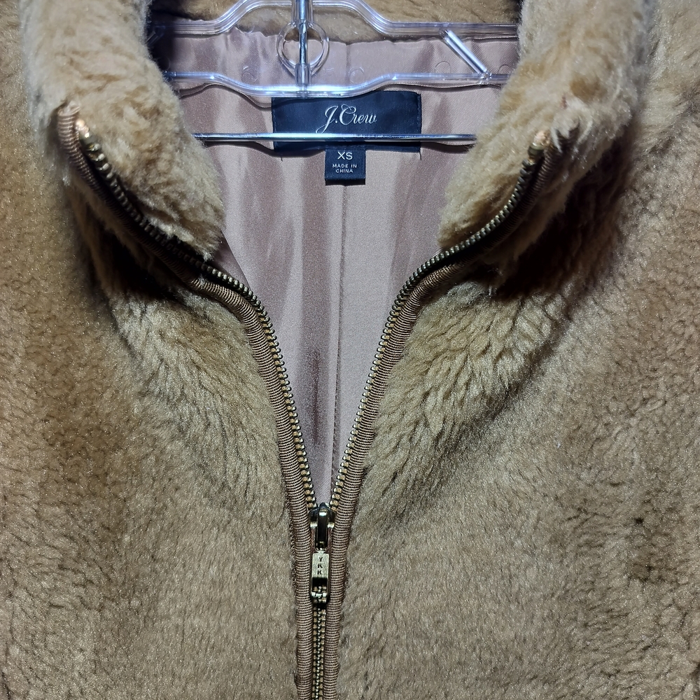 J.Crew Plush Fleece Sherpa Excursion Vest Teddy Faux Fur Camel Brown XS - Picture 9 of 11